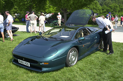 [1994 Jaguar XJ 220/Owner - Gary Bartlett]